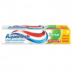 Aquafresh Triple Action Herbal Паста за зъби 125 ml