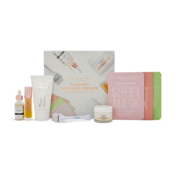 Revolution Skincare комплект грижа за кожата Blemish Defence Heroes 8 части