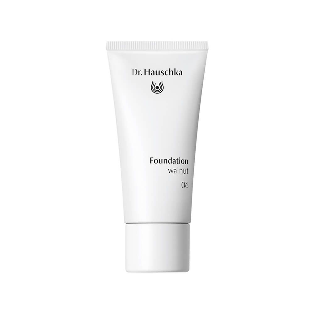 Dr. Hauschka Фон дьо тен 06 орех 30 мл